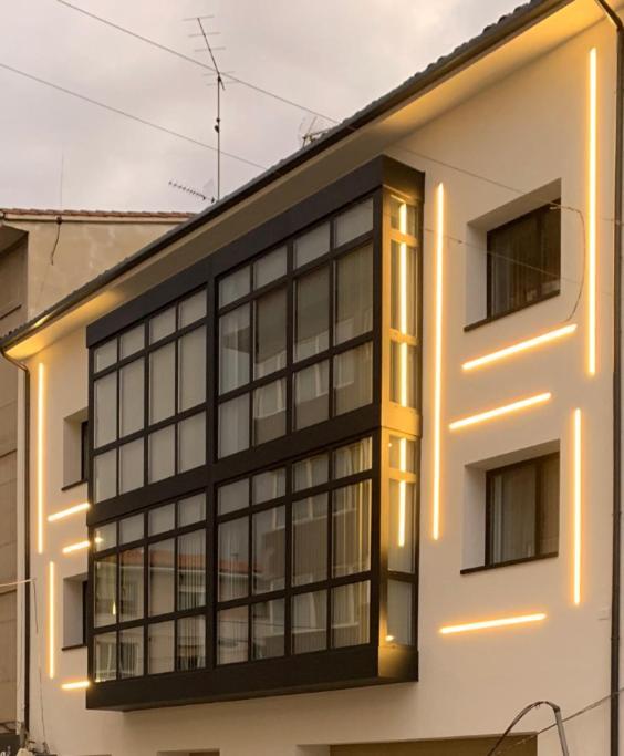 Apartamentos Llamieva Posada De Llanes ภายนอก รูปภาพ