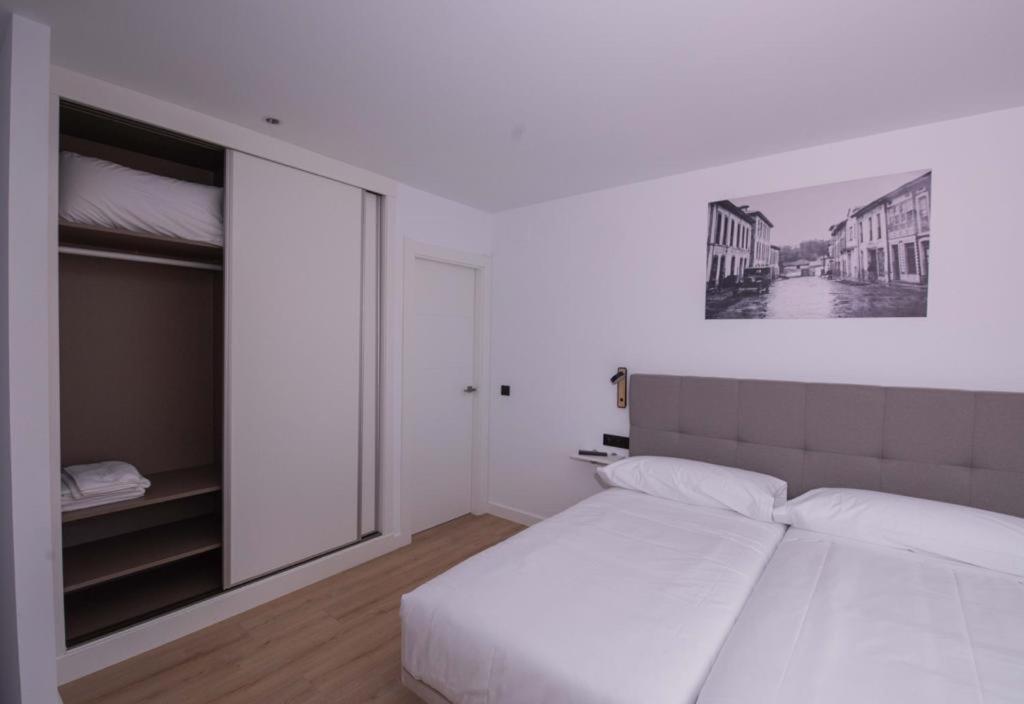 Apartamentos Llamieva Posada De Llanes ภายนอก รูปภาพ