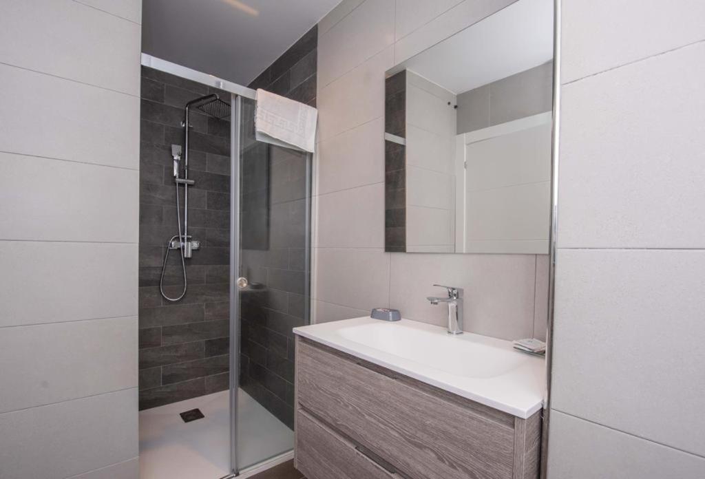 Apartamentos Llamieva Posada De Llanes ภายนอก รูปภาพ